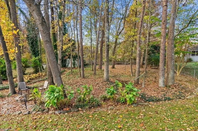 $400,000 | 3329 Cardinal Ridge Drive, Greensboro, NC 27410