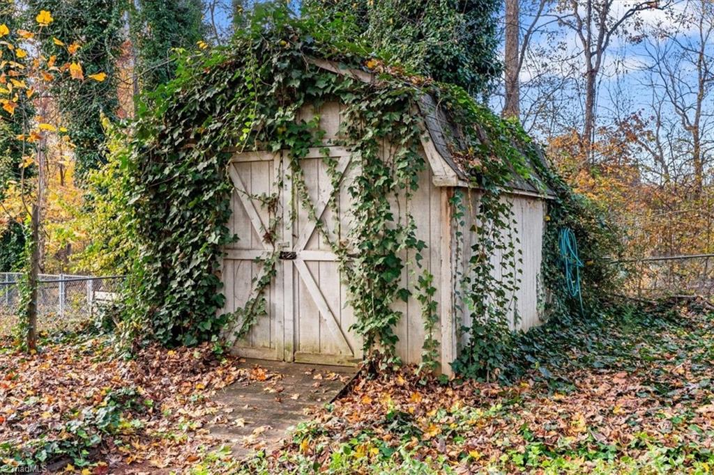 3329 Cardinal Ridge Drive Greensboro, NC 27410 - Photo 44 of 45 Garden Shed to convey...