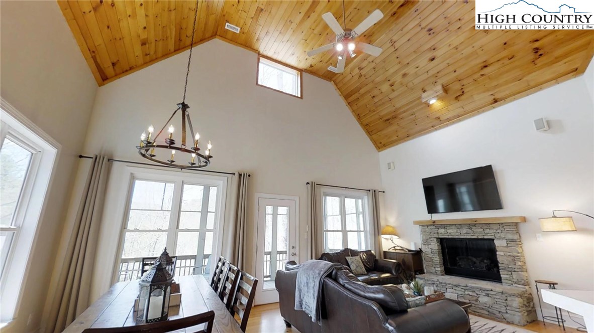 354 Broadstone Road Banner Elk, NC 28604 - Photo 8 of 33 Gallery Image 8