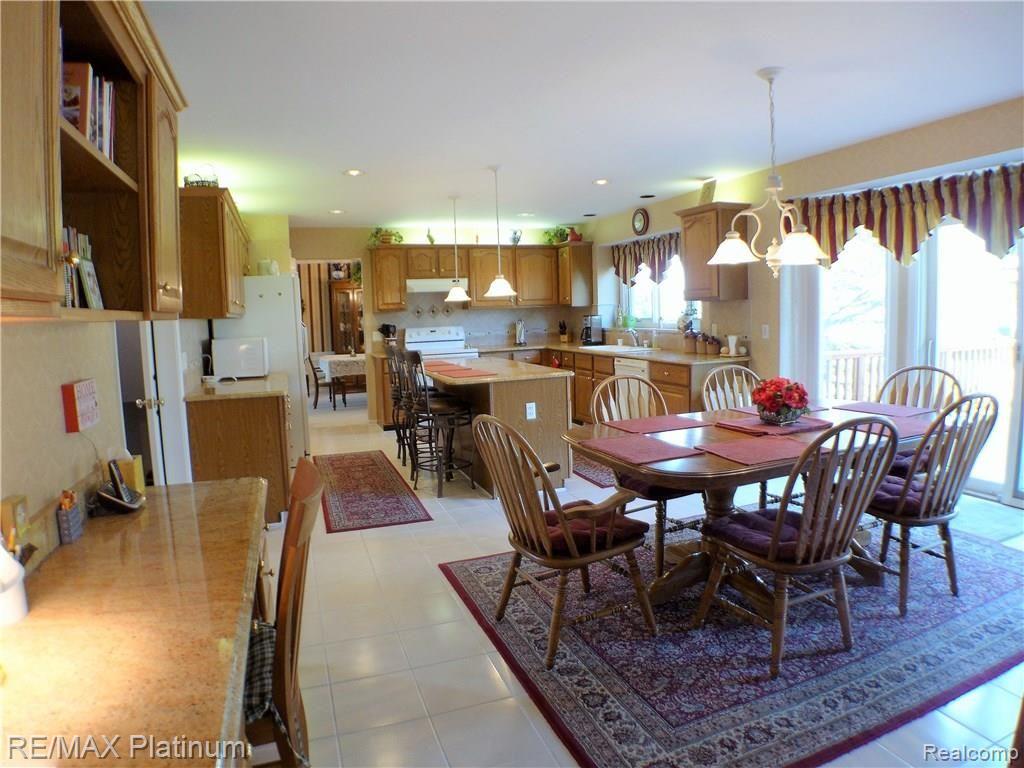 2857 Santia Road Troy, MI 48085 - Photo 15 of 43