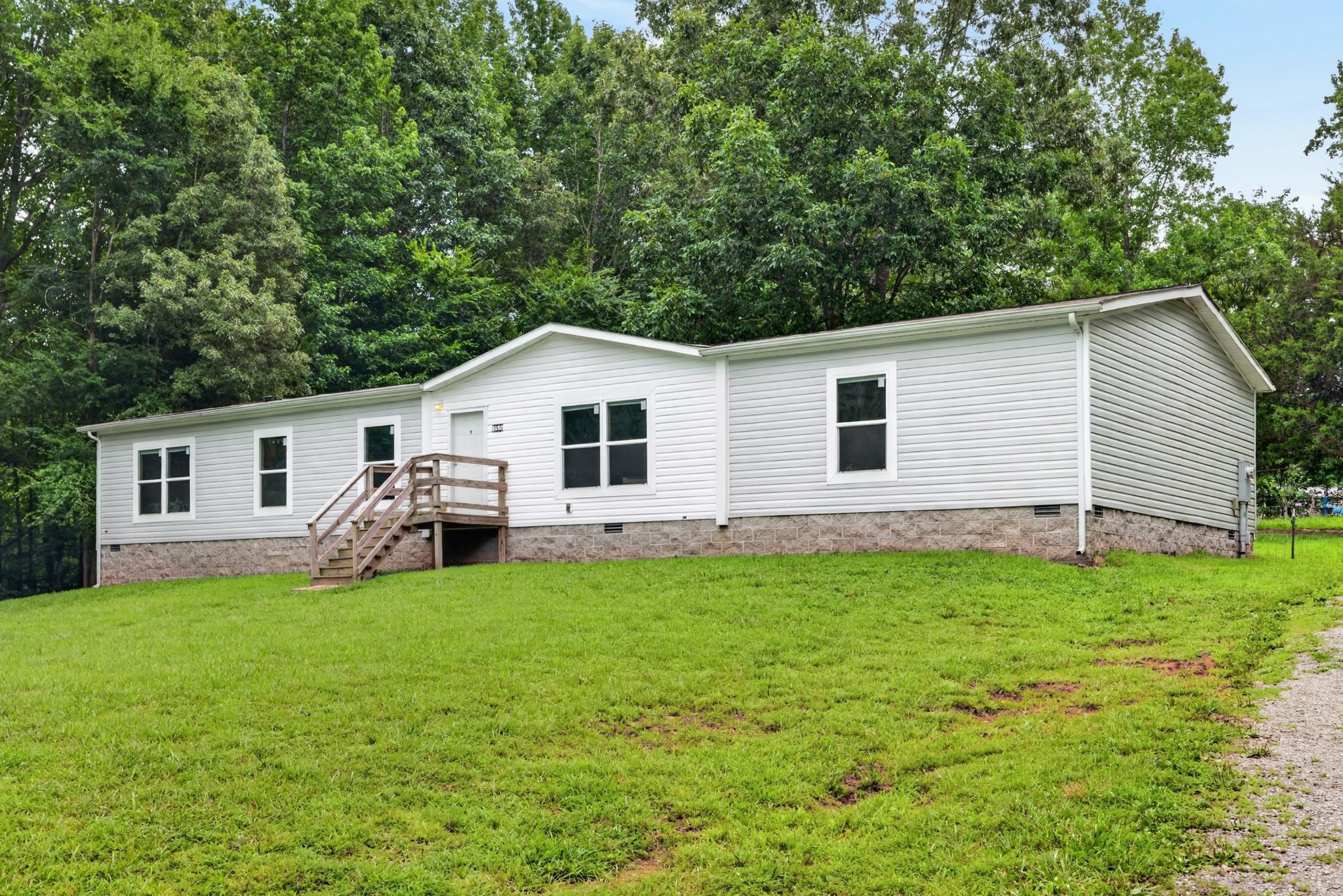 155 Earls Road Dover, TN 37058 - Photo 5 of 58