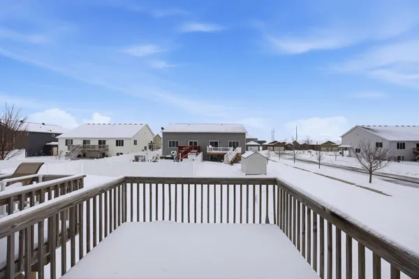 $289,000 | 975 30th Avenue West, West Fargo, ND 58078