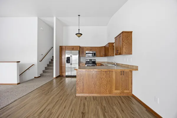 $289,000 | 975 30th Avenue West, West Fargo, ND 58078