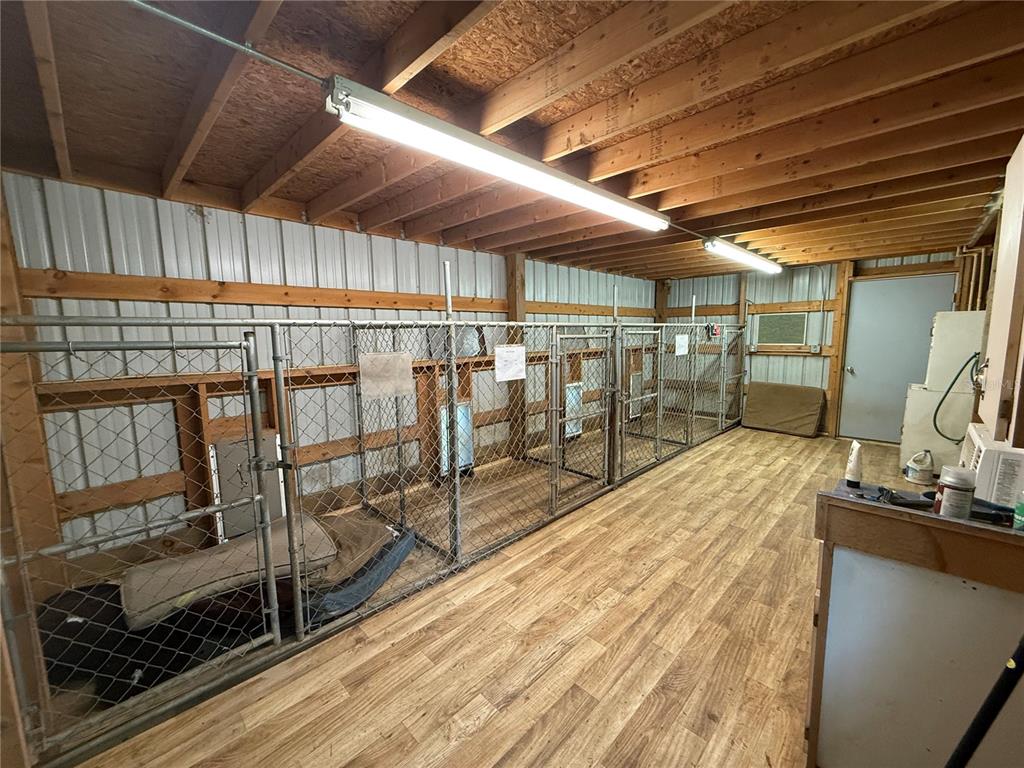 19260 Northwest 88th Avenue Road Reddick, FL 32686 - Photo 27 of 41 a view of a balcony