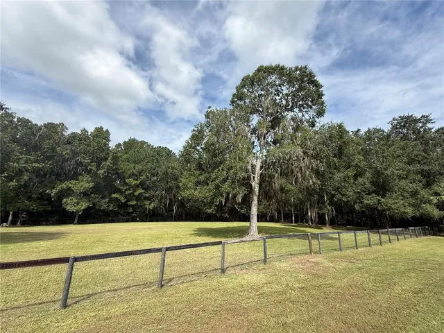 $499,000 | 19260 Northwest 88th Avenue Road, Reddick, FL 32686