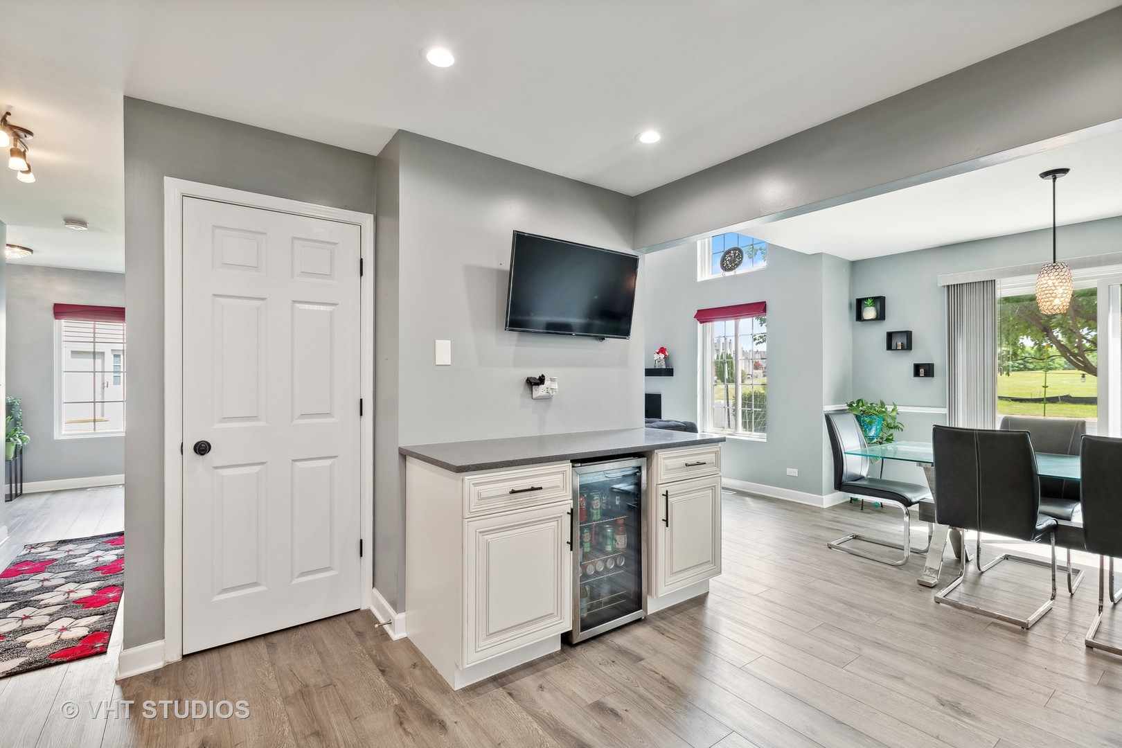 1127 Longford Road Bartlett, IL 60103 - Photo 10 of 23 Gallery Image 10