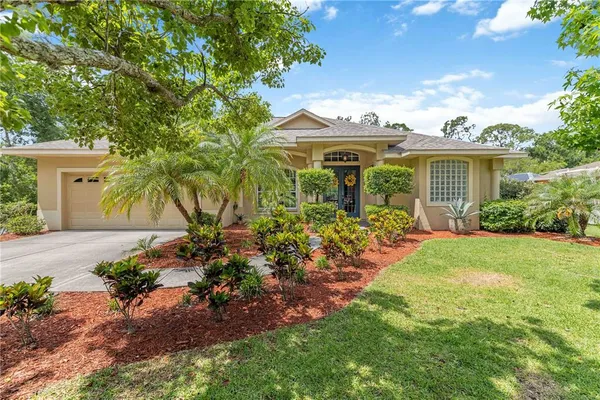 $685,000 | 13720 18th Place East, Bradenton, FL 34212