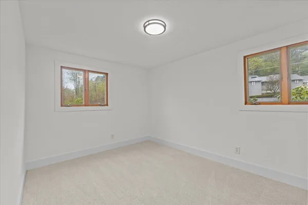 $550,000 | 4196 St George Road, Williston, VT 05495