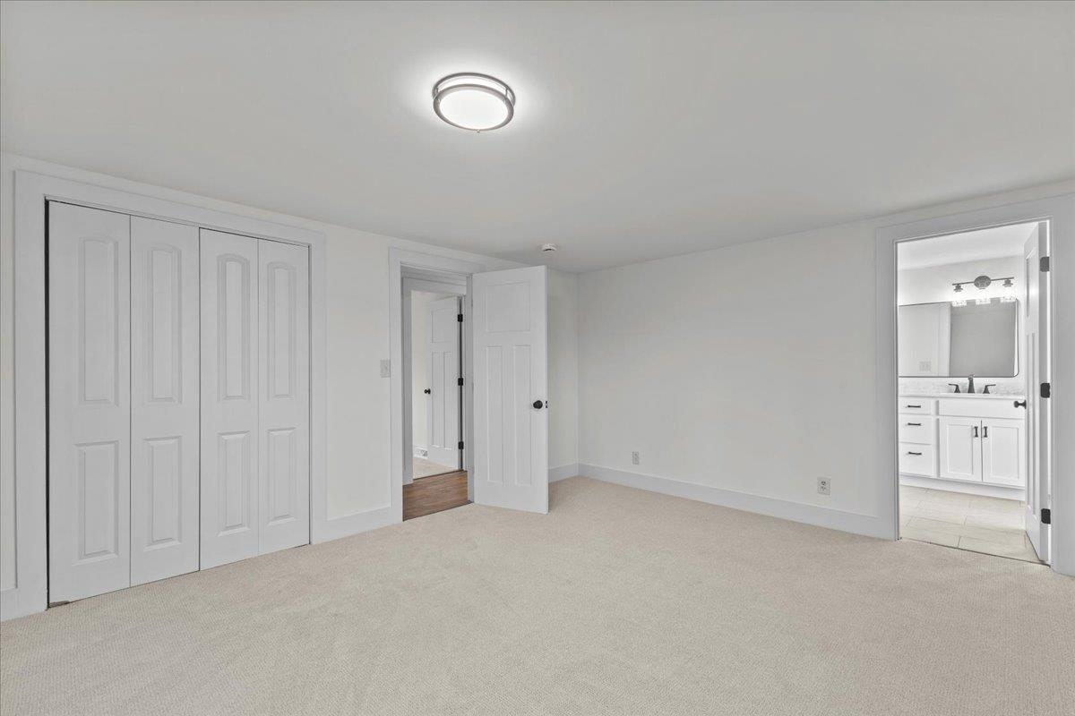 4196 St George Road Williston, VT 05495 - Photo 22 of 42