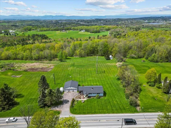 $550,000 | 4196 St George Road, Williston, VT 05495