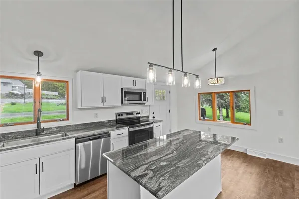 $550,000 | 4196 St George Road, Williston, VT 05495