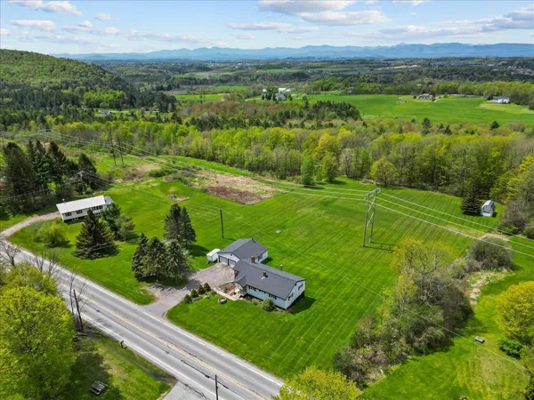$550,000 | 4196 St George Road, Williston, VT 05495