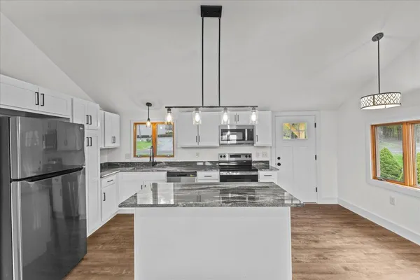 $550,000 | 4196 St George Road, Williston, VT 05495