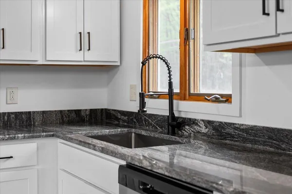 $550,000 | 4196 St George Road, Williston, VT 05495