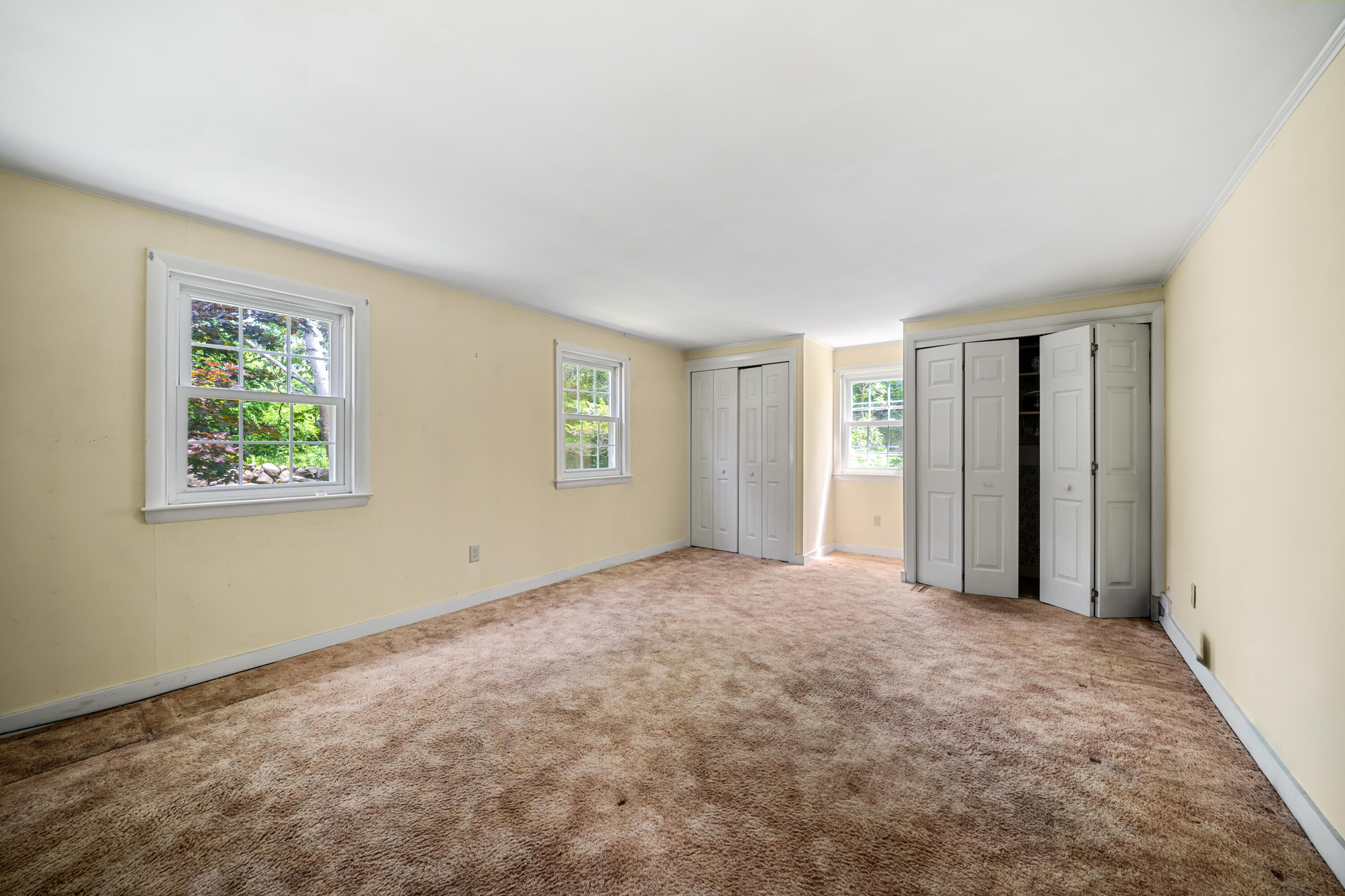 157 Old Road Eliot, ME 03903 - Photo 10 of 46 Huge First FloorPrimary