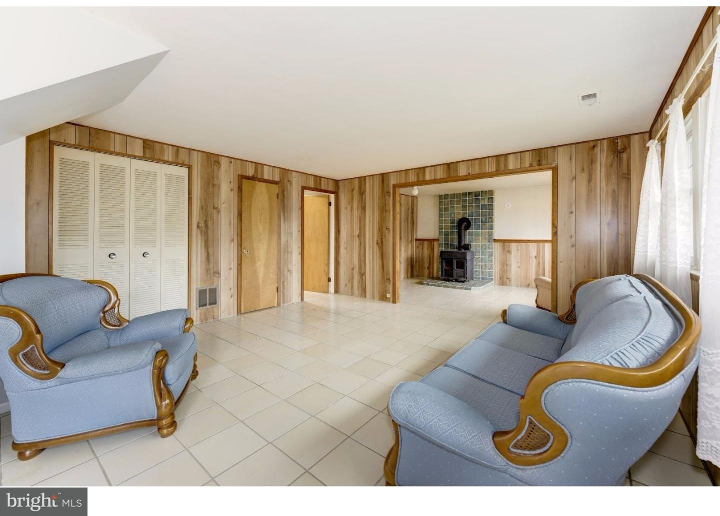 115 Colonial Road Edgewater Park, NJ 08010 - Photo 11 of 24 Family Room