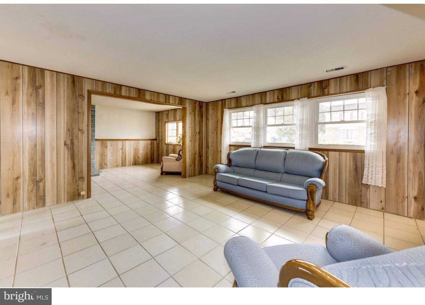115 Colonial Road Edgewater Park, NJ 08010 - Photo 12 of 24 Family Room