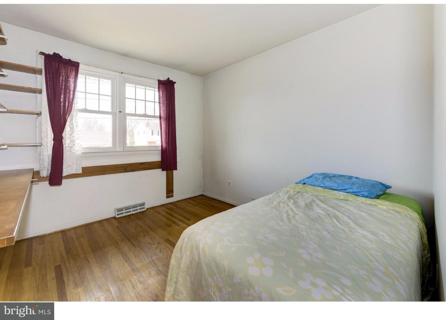 115 Colonial Road Edgewater Park, NJ 08010 - Photo 18 of 24 Bedroom 2