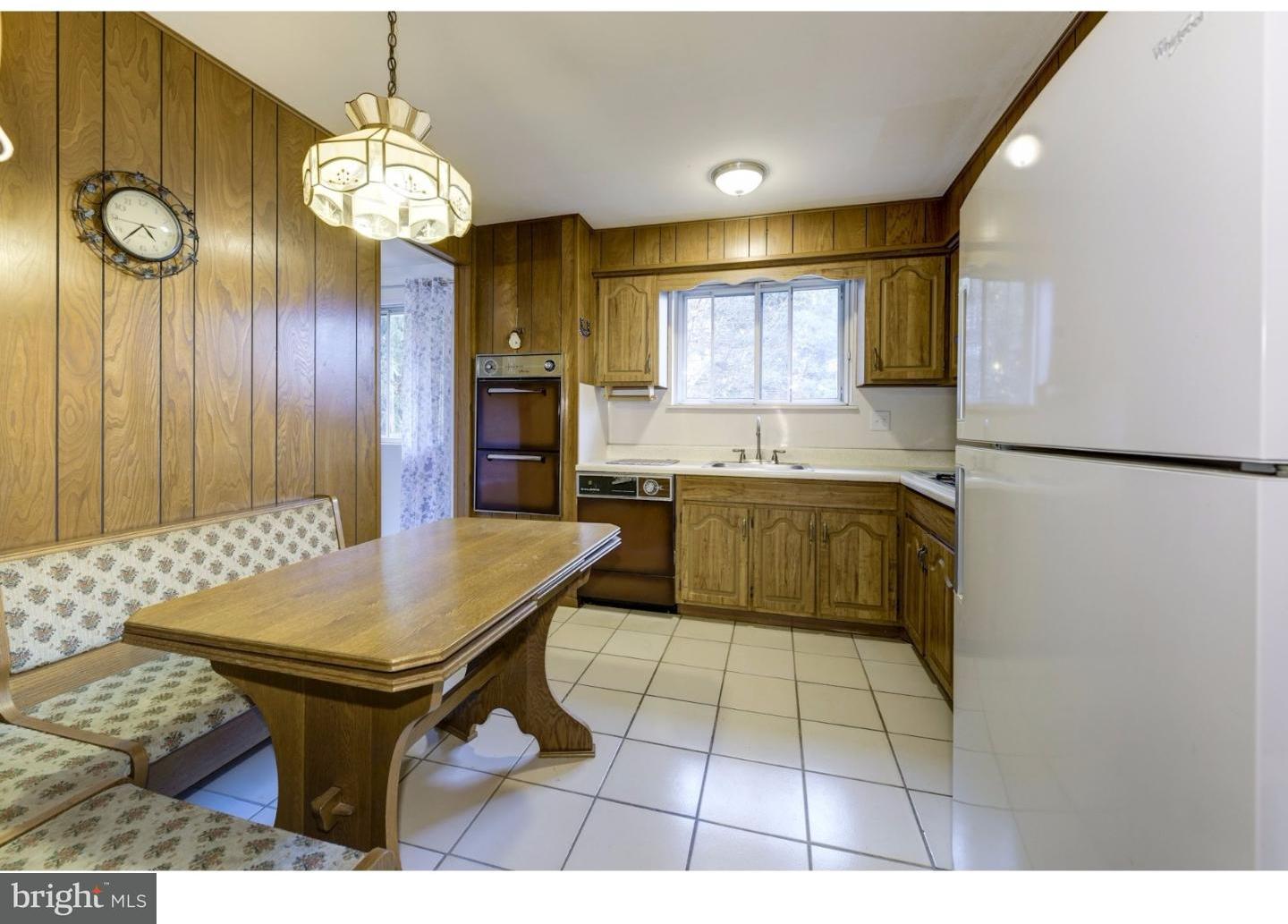 115 Colonial Road Edgewater Park, NJ 08010 - Photo 9 of 24 Kitchen