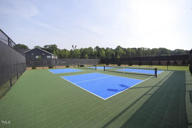 a view of a tennis court