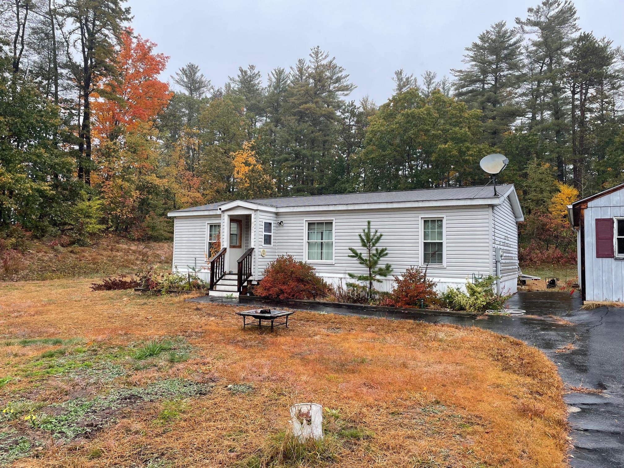 51 Mill Pond Road Epping, NH 03042 - Photo 8 of 8 Gallery Image 8