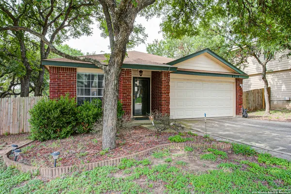 $1,800 | 8218 Shooting Quail, San Antonio, TX 78250