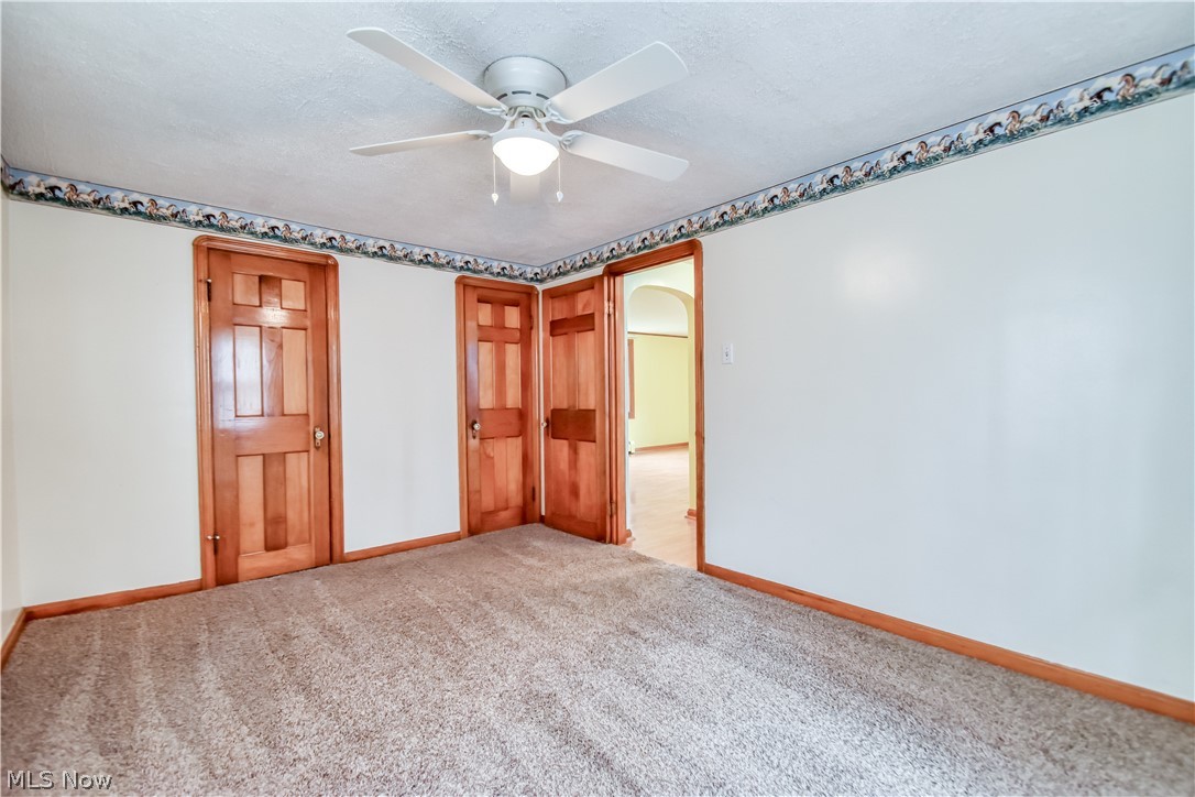 339 East Sprague Road Seven Hills, OH 44131 - Photo 25 of 45