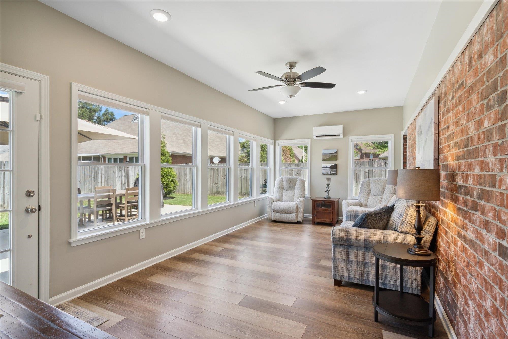 448 Queens Bridge Road Collierville, TN 38017 - Photo 17 of 32 a living room with furniture and a large window