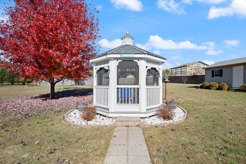 $360,000 | 131 Beaver Creek Drive, Portland, TN 37148