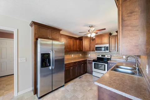 $360,000 | 131 Beaver Creek Drive, Portland, TN 37148