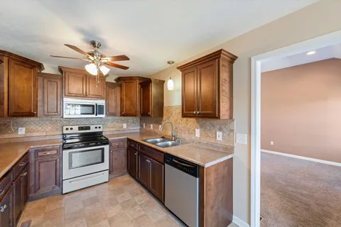 $360,000 | 131 Beaver Creek Drive, Portland, TN 37148