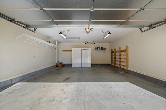 $360,000 | 131 Beaver Creek Drive, Portland, TN 37148