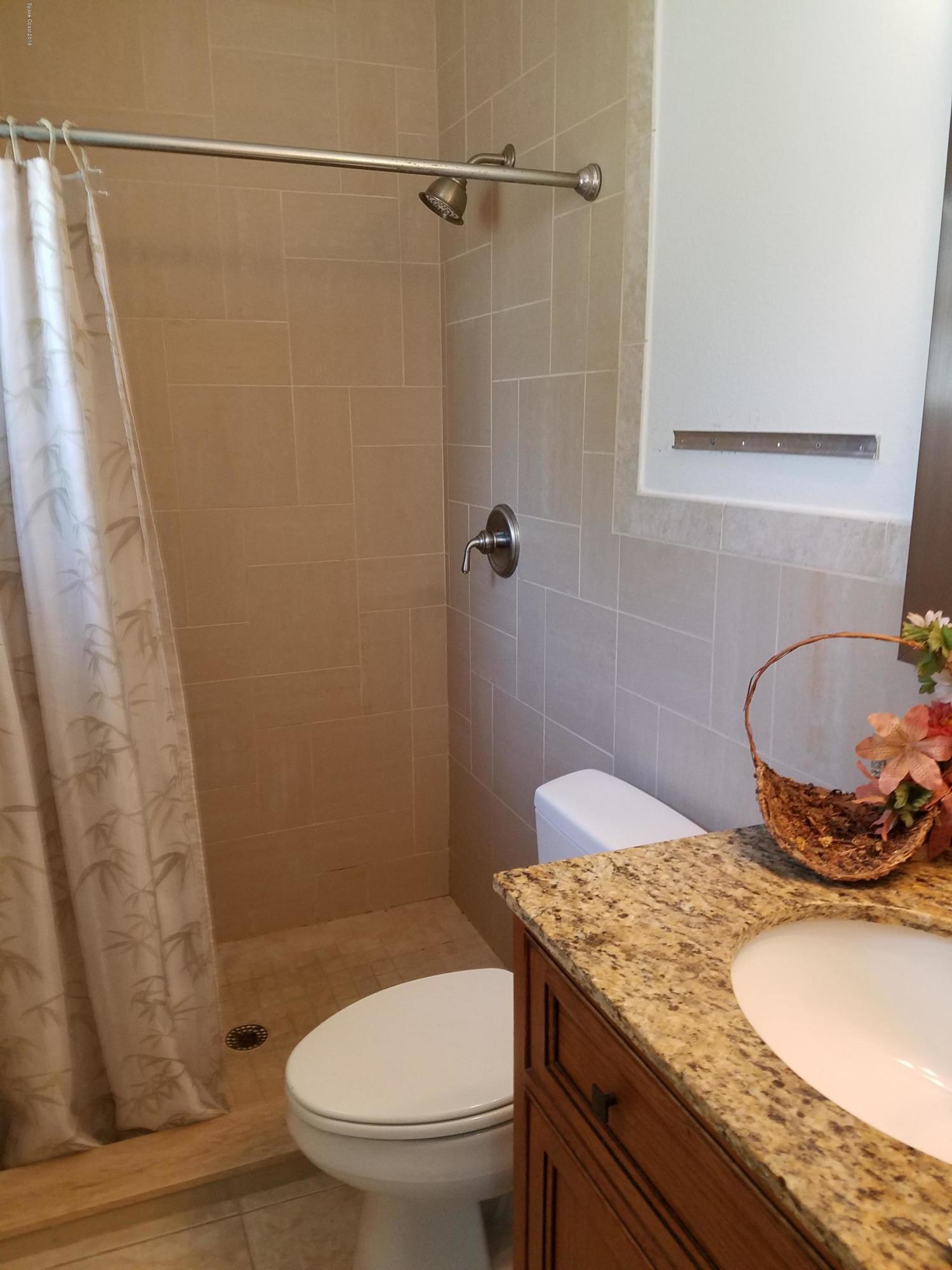 919 Commerce Road Southeast, Unit 12 Palm Bay, FL 32909 - Photo 10 of 29 Master Bath/shower