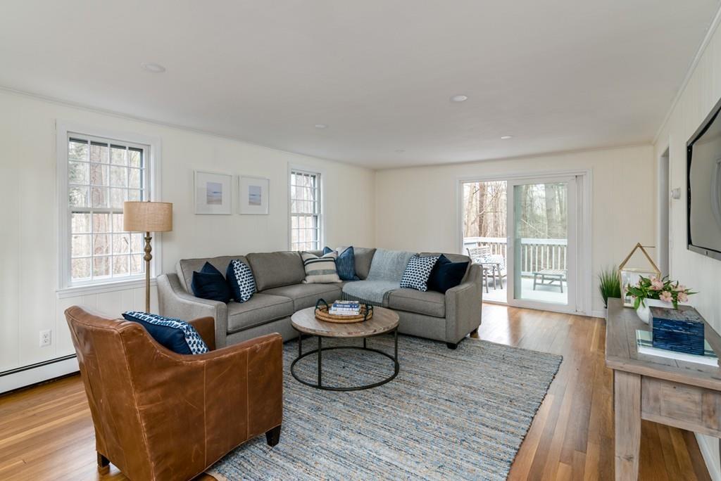 17 Pioneer Road Hingham, MA 02043 - Photo 4 of 21 Gallery Image 4