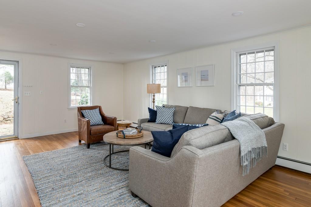 17 Pioneer Road Hingham, MA 02043 - Photo 5 of 21 Gallery Image 5