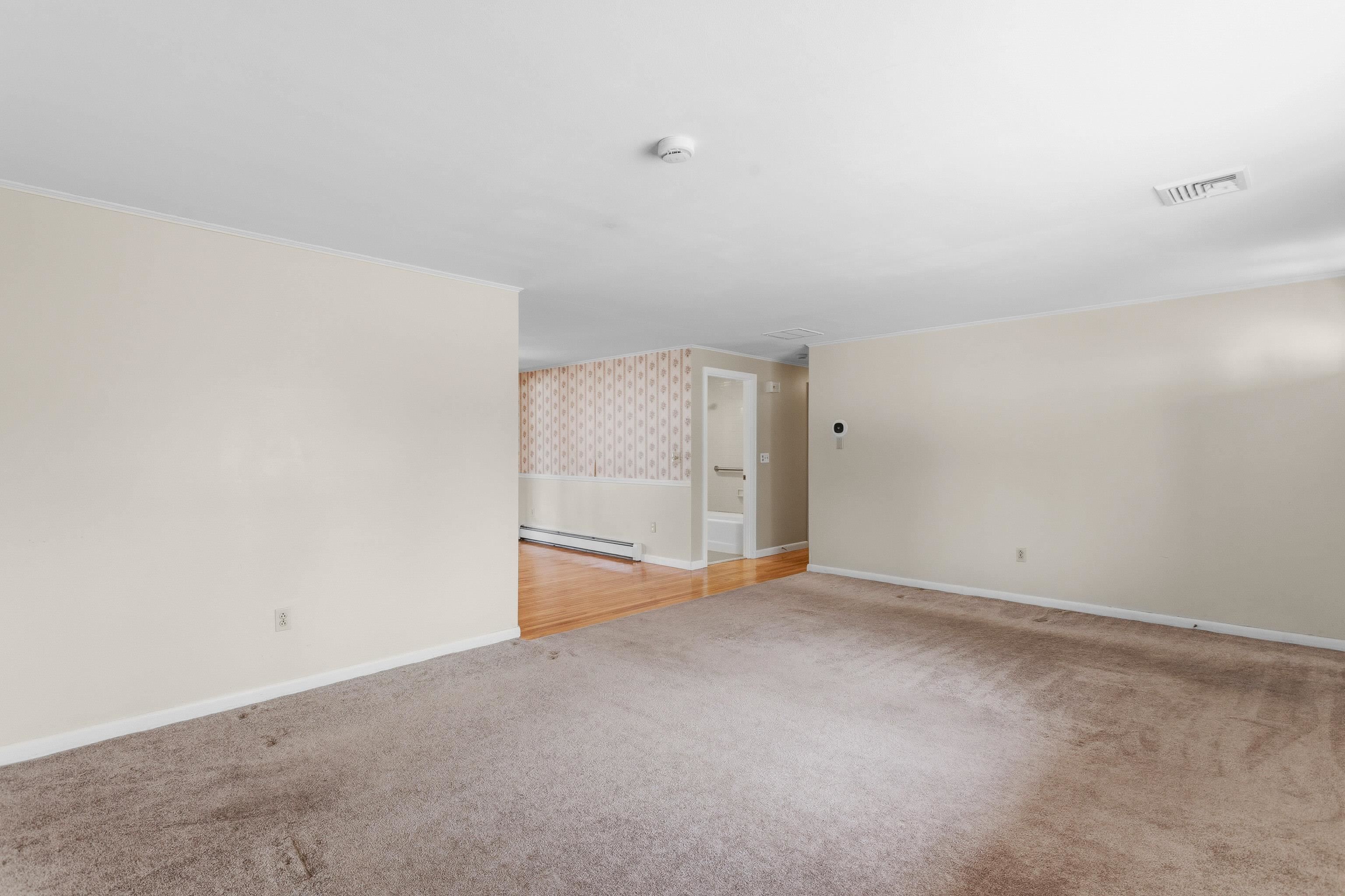 12 Colonial Circle Hampton, NH 03842 - Photo 19 of 60