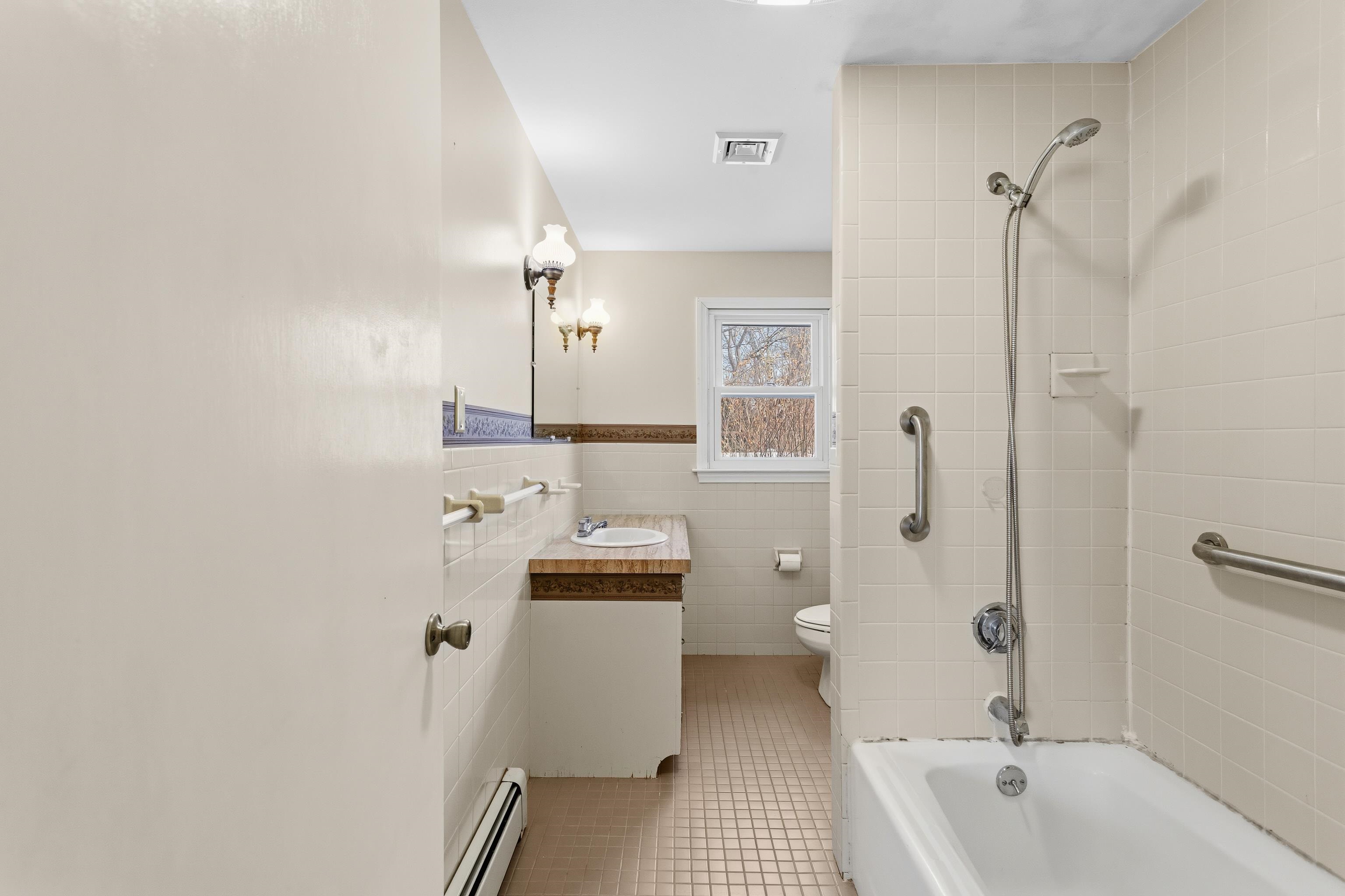 12 Colonial Circle Hampton, NH 03842 - Photo 41 of 60