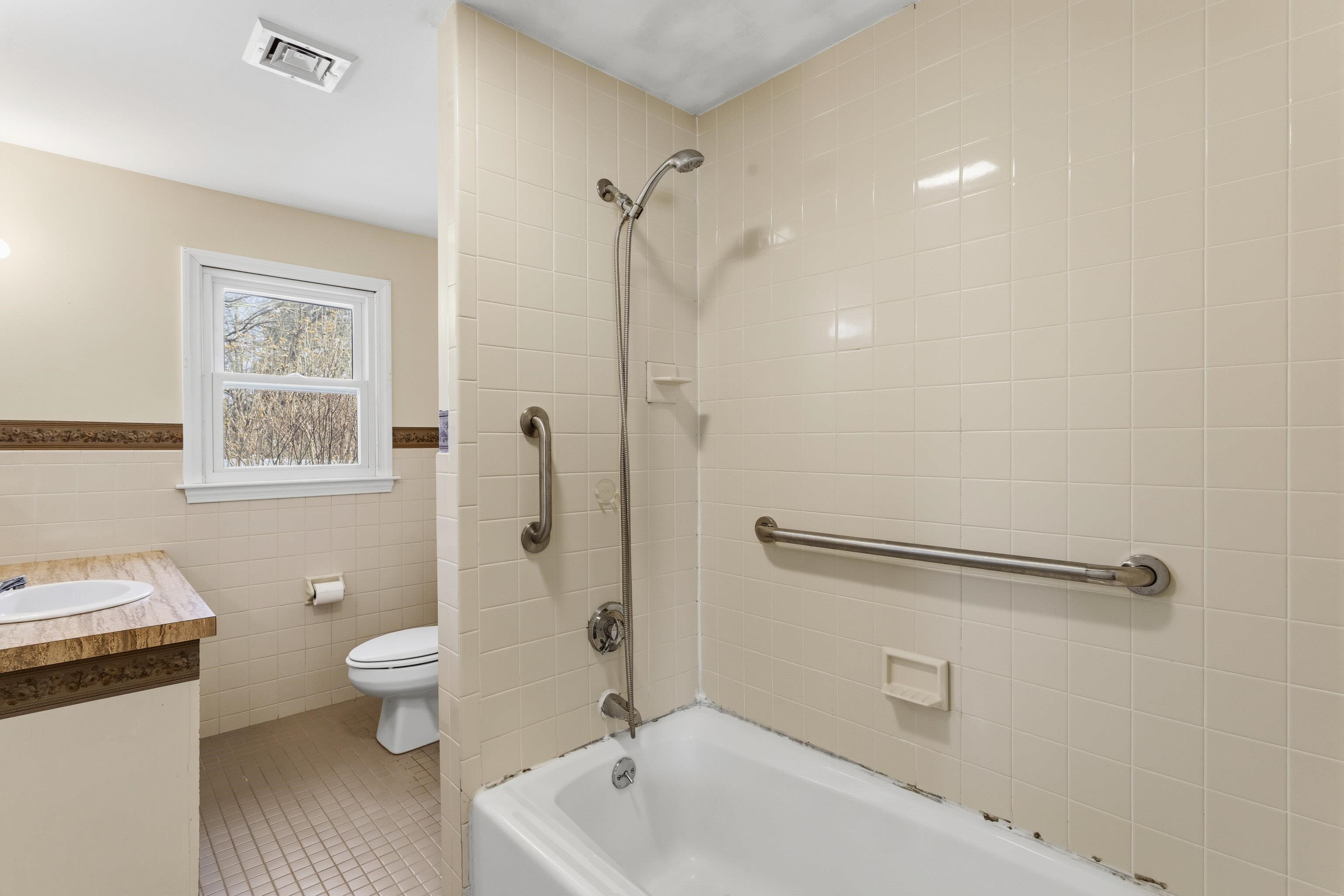 12 Colonial Circle Hampton, NH 03842 - Photo 46 of 60