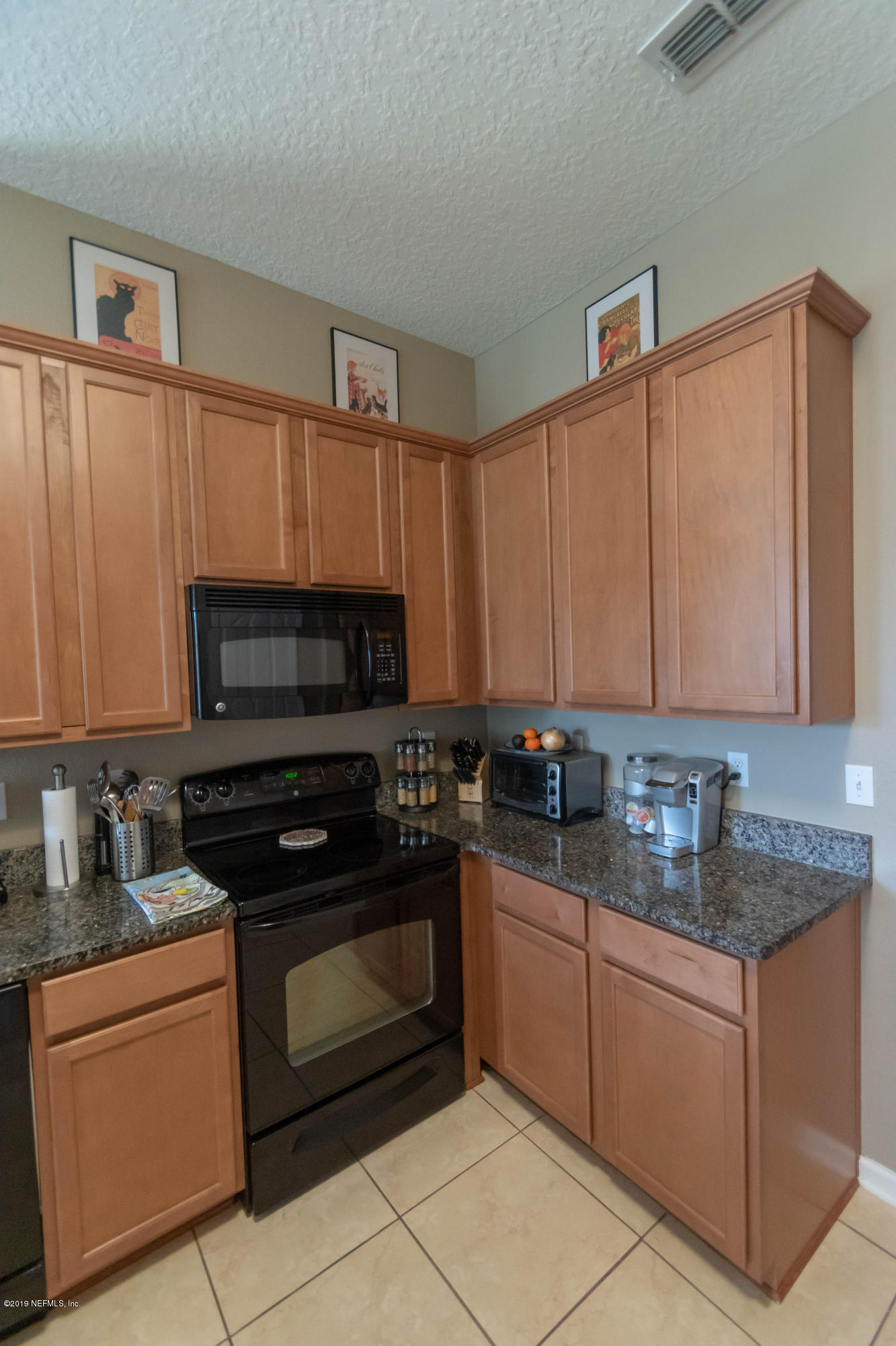 11064 Lothmore Road Jacksonville, FL 32221 - Photo 11 of 33 11064 Lothmore Kitchen view 3