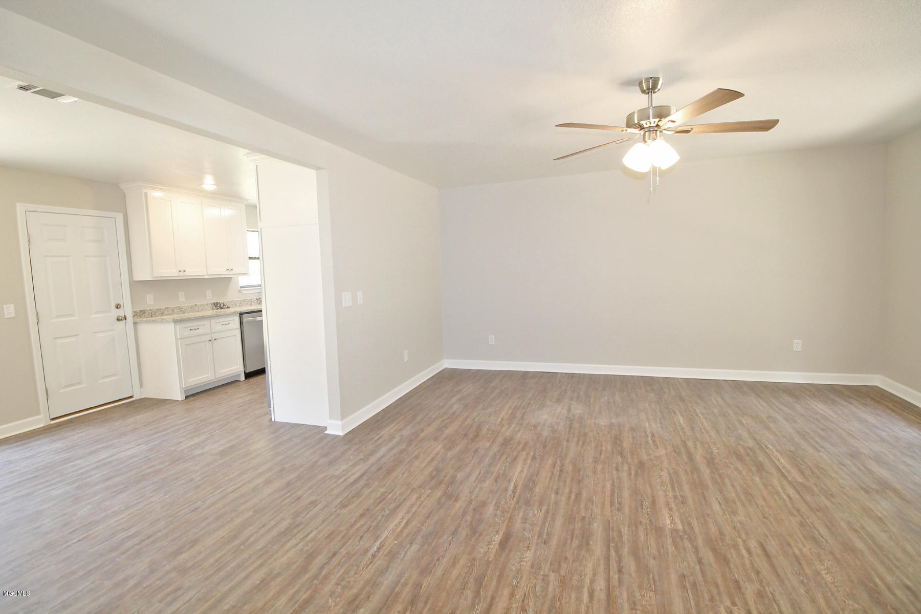 117 Thunder Road Lucedale, MS 39452 - Photo 13 of 46 2 (3)