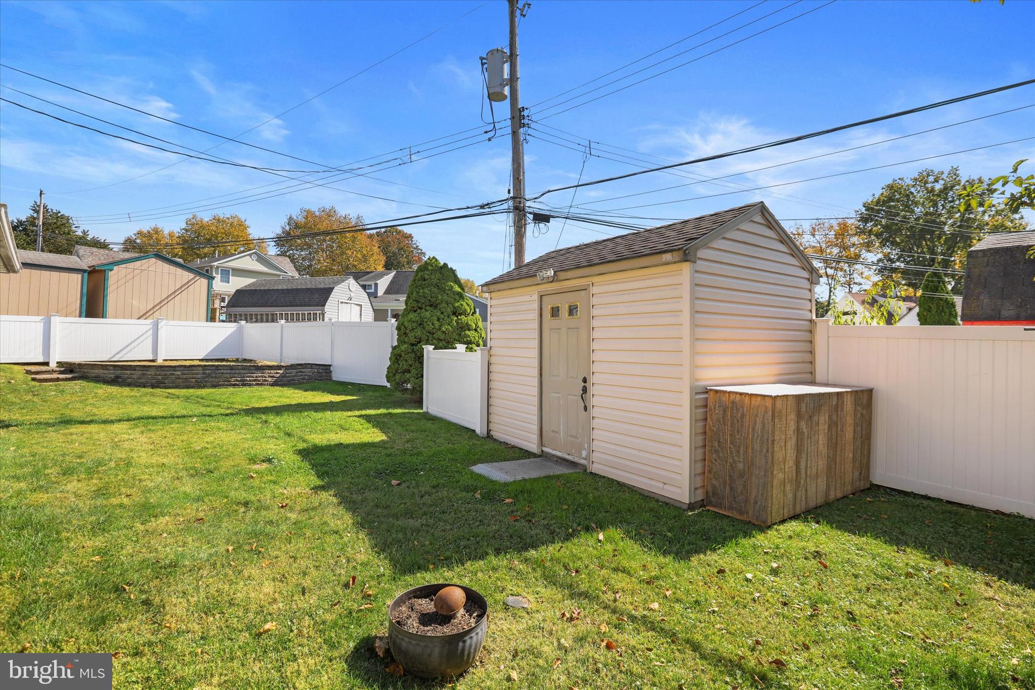6 Quarter Turn West Road Levittown, PA 19057 - Photo 32 of 32