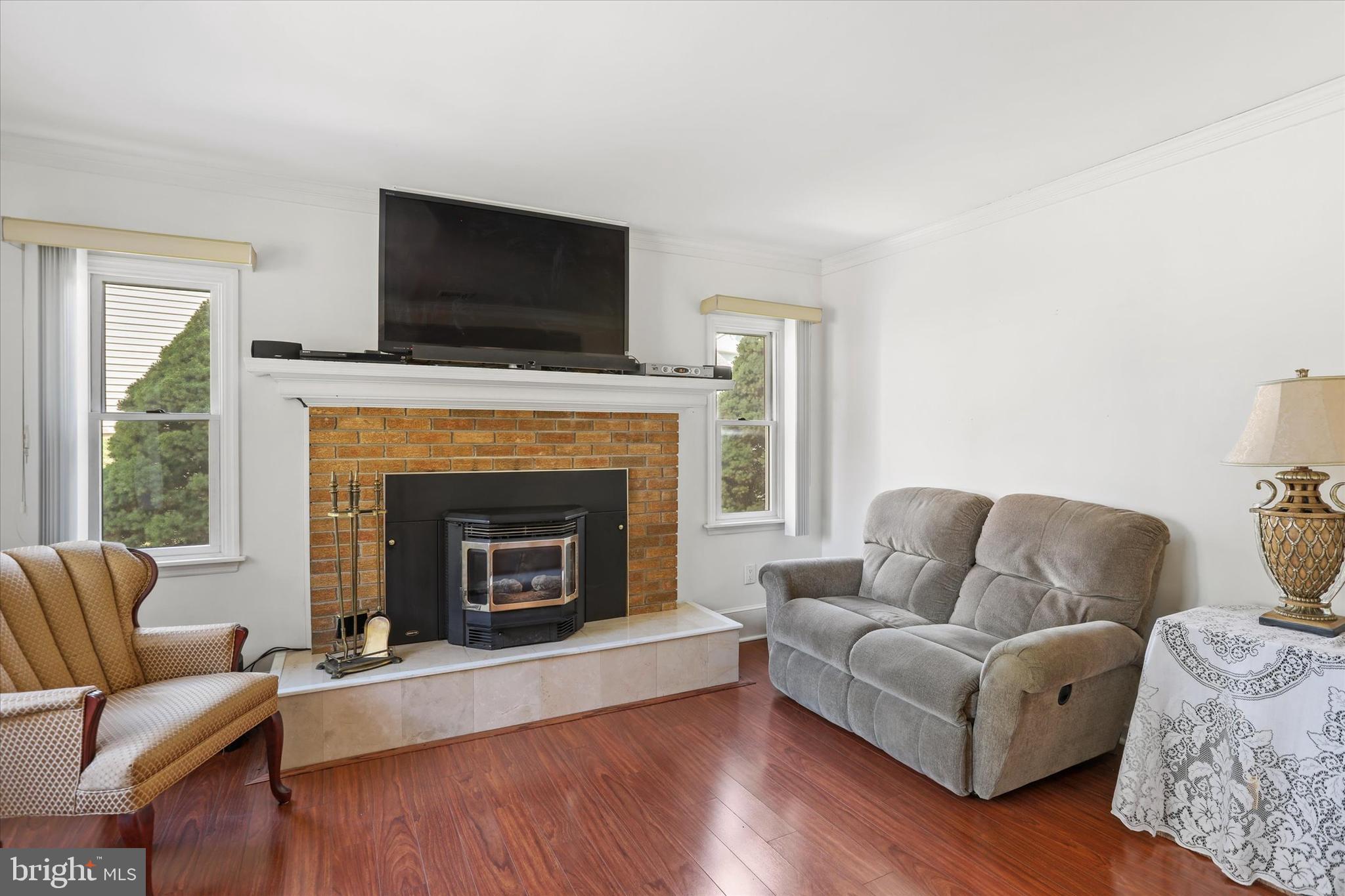 6 Quarter Turn West Road Levittown, PA 19057 - Photo 8 of 32 Den