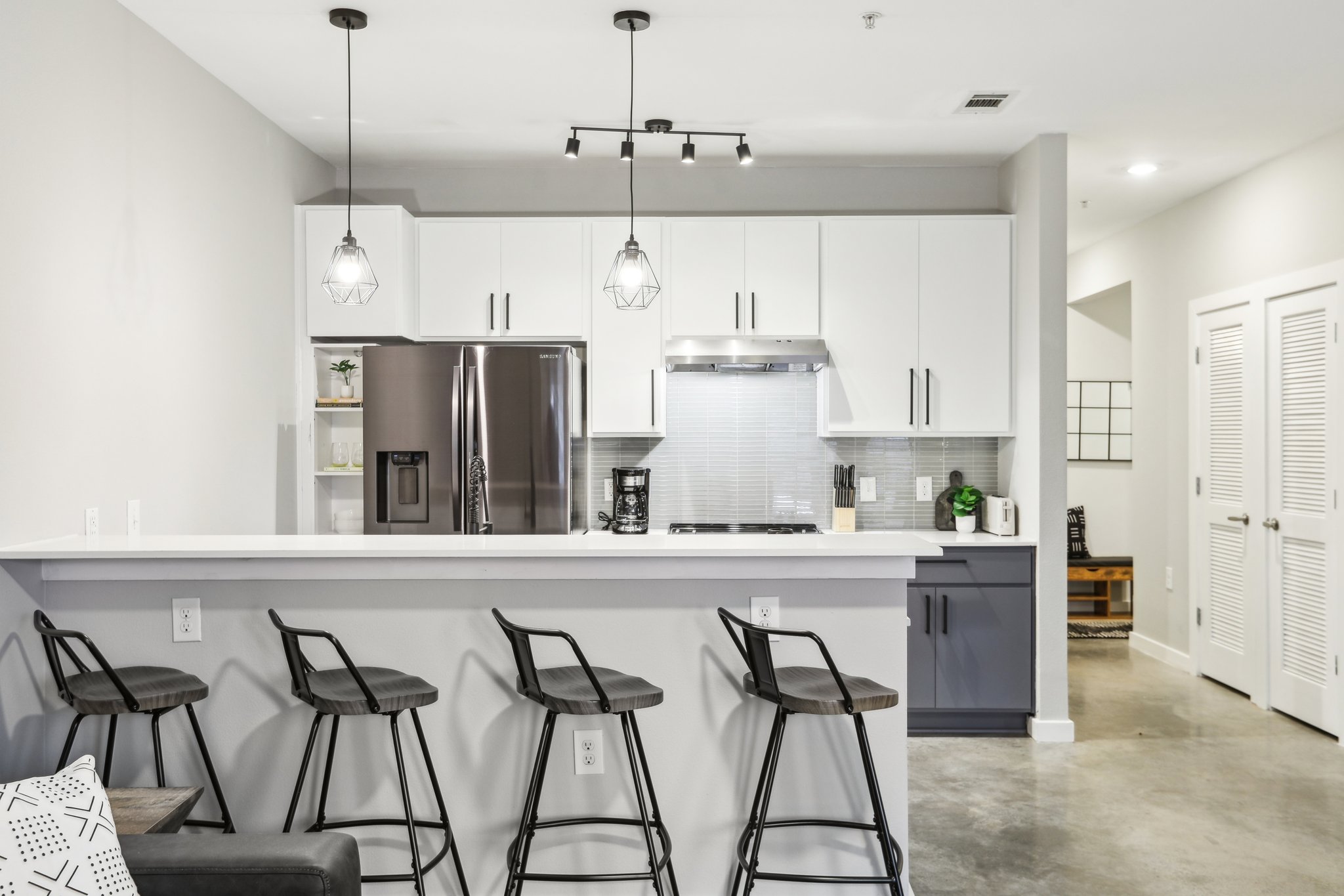 2505 Thornton Road, Unit 1107 Austin, TX 78704 - Photo 6 of 34