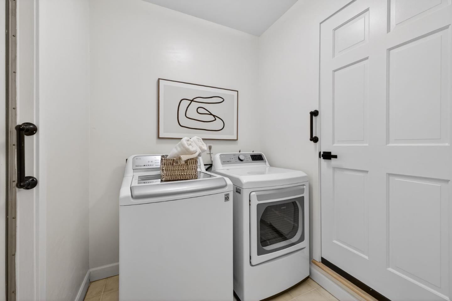 3411 Shady Spring Lane Mountain View, CA 94040 - Photo 29 of 43