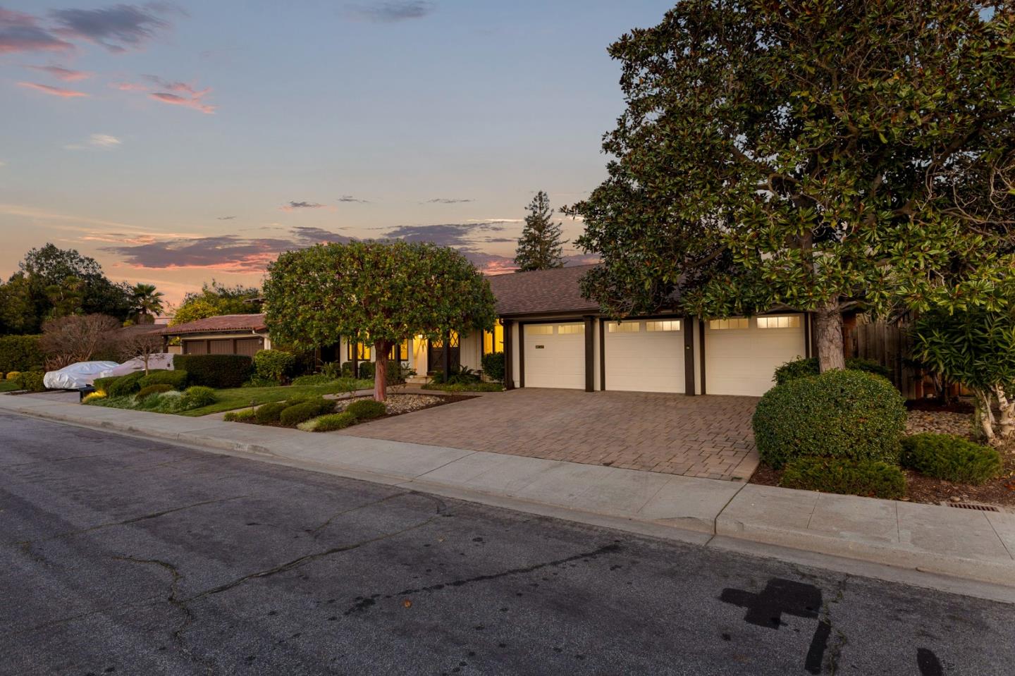 3411 Shady Spring Lane Mountain View, CA 94040 - Photo 4 of 43