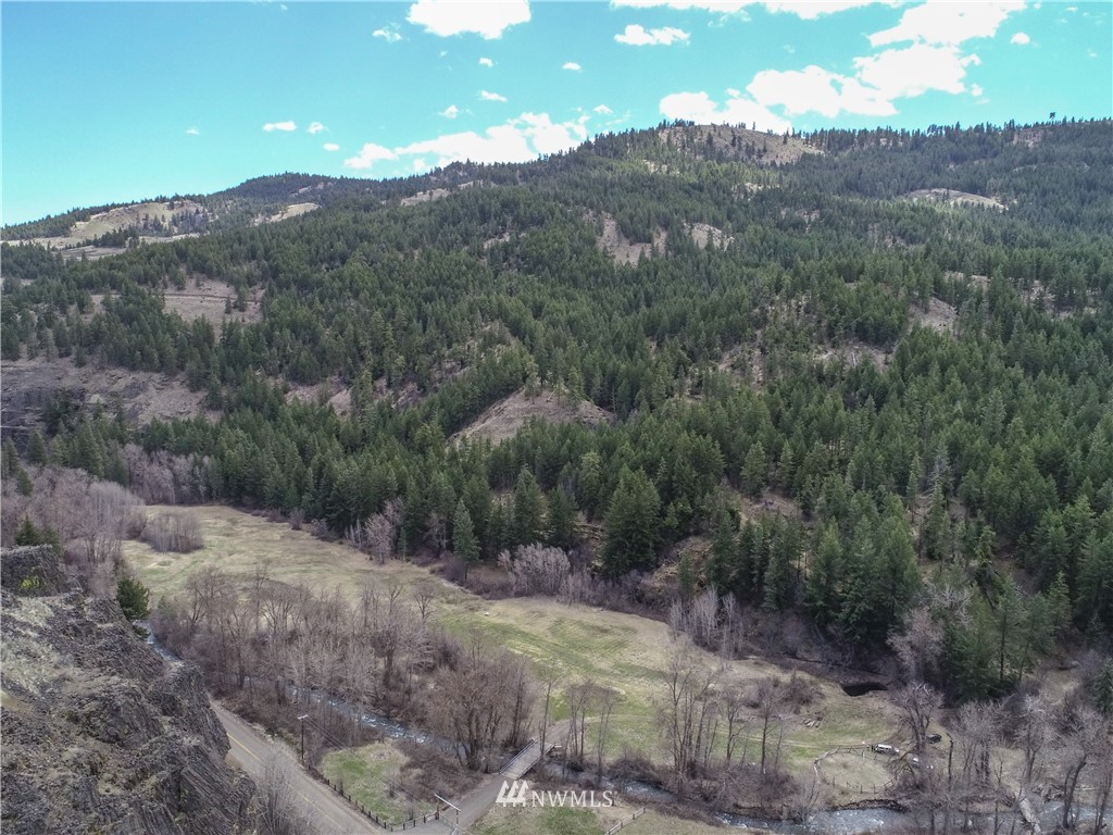 14710 Manastash Road Ellensburg, WA 98926 - Photo 9 of 10 Gallery Image 9