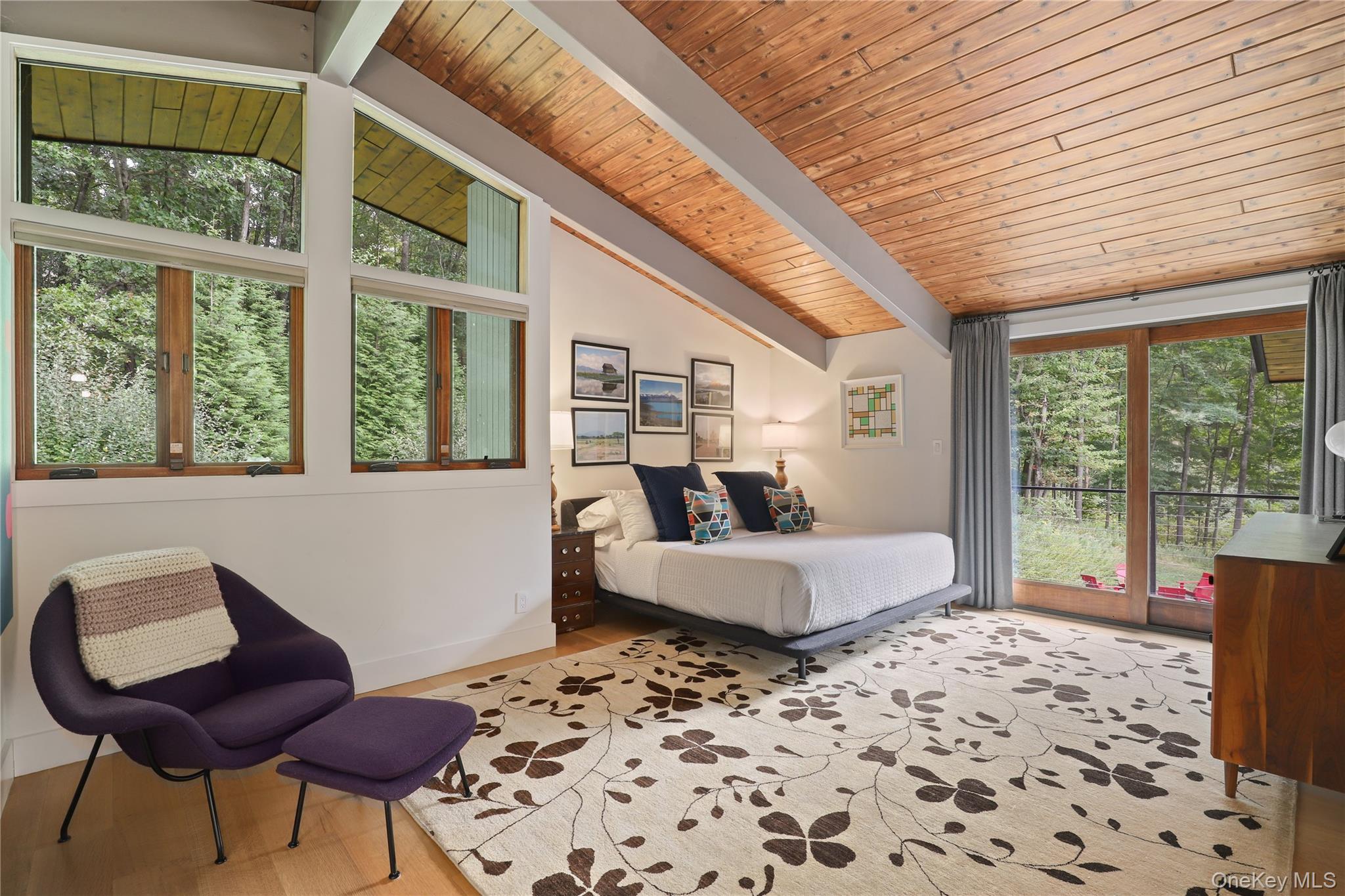 21 Black Spring Road Pound Ridge, NY 10576 - Photo 21 of 36 Large primary bedroom with outdoor deck and ensuite bath