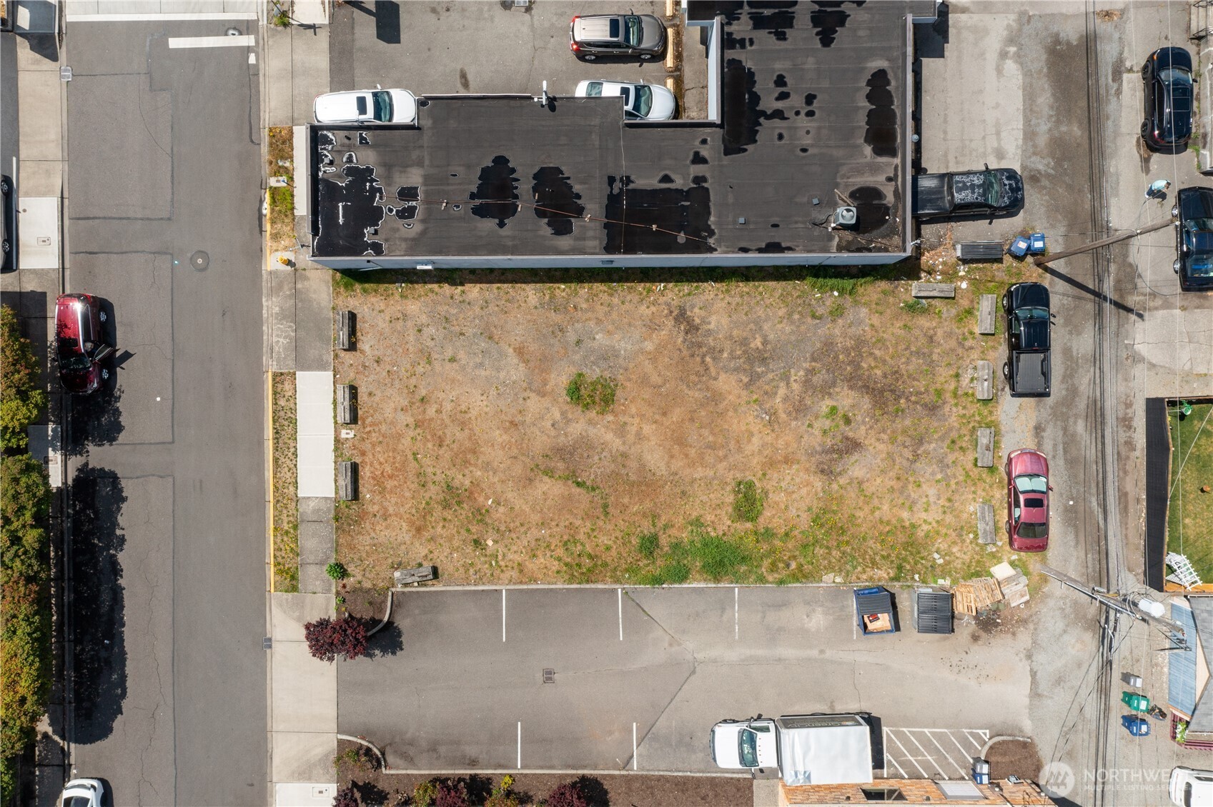 3703 3rd Street Northeast Auburn, WA 98002 - Photo 6 of 23 an aerial view of a house