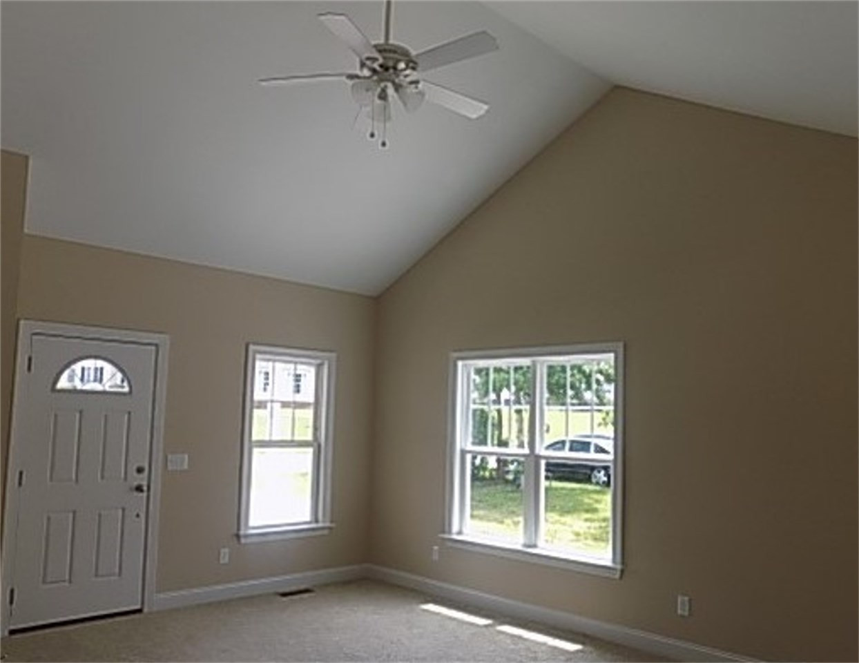 512 Old Farm Road Graham, NC 27253 - Photo 4 of 9 Photo 4