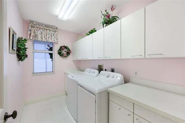 a living room filled with furniture